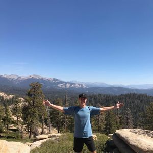 Meet your Posher, Aaron